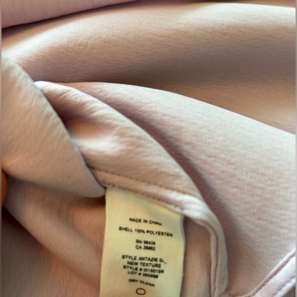 THEORY Antazie Top SMALL Lavender Sleeveless Textured V Neck blouse $185 Shell - Picture 9 of 15